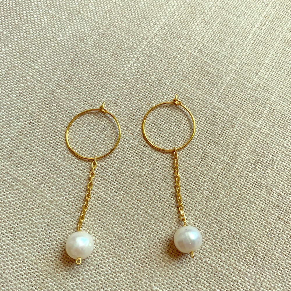 Drop earrings